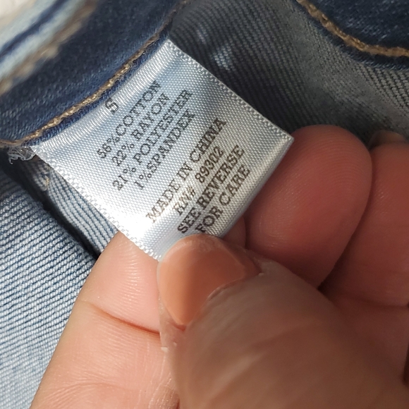 Altered State Button Up Blue Jean Above The Knee Skirt Size S Waist 28 Inches - Picture 4 of 5